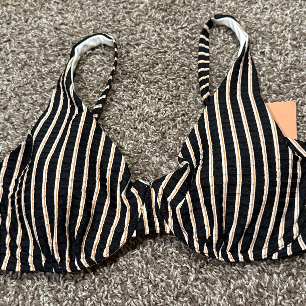 🍦Shade & Shore Black and Cream Striped Bikini Top